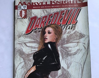 Daredevil 64  Highly Sought Black Widow Issue (Marvel Comics, VF/NM Condition, Brian Michael Bendis, Black Widow, Natasha Romanoff)