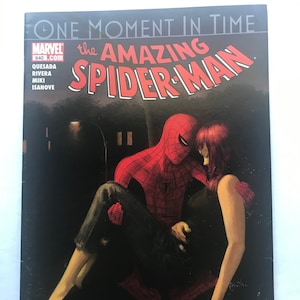 Amazing Spiderman 640 - One Moment In Time 3 of 4 - Peter prosi doktora Strange'a o wymazanie umysłu światu (stan VF-, komiks Marvela, Avengers)
