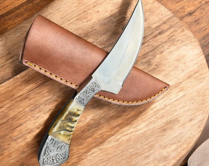 Custom and handmade skinner knife 440c steel engraved