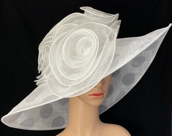 White Kentucky Derby Hat ,Organza Hat ,Derby Hat,Dress Hat ,Bridal Wedding Hat,Tea Party Hat Ascot