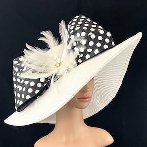 Zwart-witte Kentucky Derby-hoed met polkadot-hoedband Fascinator