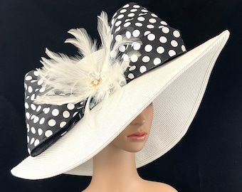 黒と白のケンタッキーダービーハット、水玉模様の帽子バンド付きファッシネーター