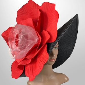 Kentucky Derby-hoed, zwarte hoed met brede rand en oversized rode bloem, statement Fascinator, Derby Day, Ascot-hoed, tuinfeest, Moederdag