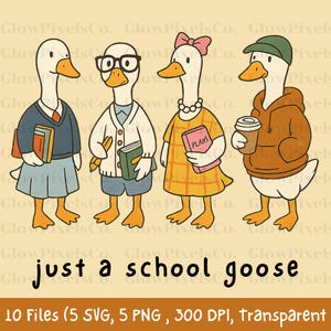 K&ouml;nnte beinhalten: Illustration von vier anthropomorphen G&auml;nsen in Schulkleidung. Eine Gans tr&auml;gt einen Pullover und einen Rock, eine andere tr&auml;gt eine Brille und eine Strickjacke, eine dritte tr&auml;gt ein Kleid und eine Schleife, und die letzte tr&auml;gt einen Kapuzenpullover und eine M&uuml;tze. Der Text "just a school goose" steht darunter.