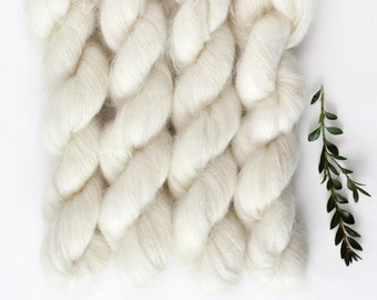 Light Cream Kid Mohair Silk Lace Yarn, 50g 459 yds