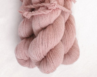 ANTIQUE ROSE  100% Cashmere lace weight Yarn  55g  448yd