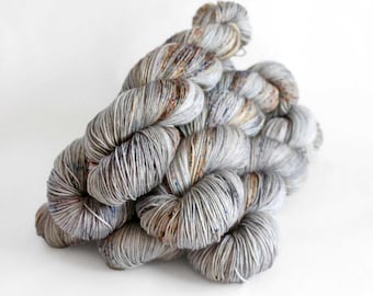 Preorder Oyster Shell Peyton Sock  100g  463yd  SW merino nylon  gray speckled