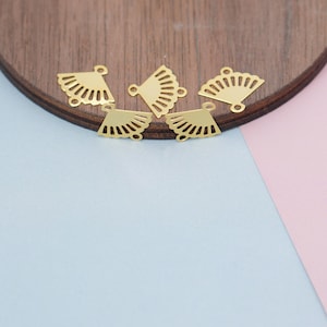 10PCS 12x10mm 24K Gold Plated Fan Pendant Connector – Vintage Brass Charm for DIY Earrings
