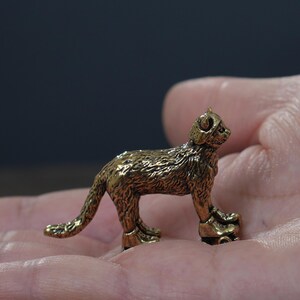 Vintage Brass Skiing Cat Figurine, Retro Winter Animal Ornament, Minimalist Shelf Decor