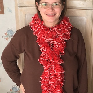 Neck scarf, Red neck scarf, winter accessories, fashion accessories, Neck Warmer, Crochet Neck Scarf, Elegant Neck Scarf, Neck Scarf Women