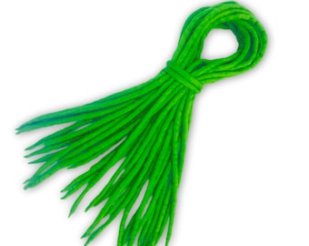 Kräftige grüne Dreadlocks - 16 Doppelendige Merinowolle Dreads