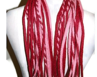 Cherry and Pink Candycane Dreads Handgemachte Dreadlocks aus Wolle - 16 Dreads aus Merinowolle
