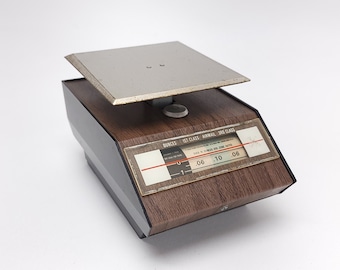 vintage Park Sherman Postal Scale Rate Converter, Faux Bois, Poids en onces à 1 livre, Échelle de station de médicaments, 1968