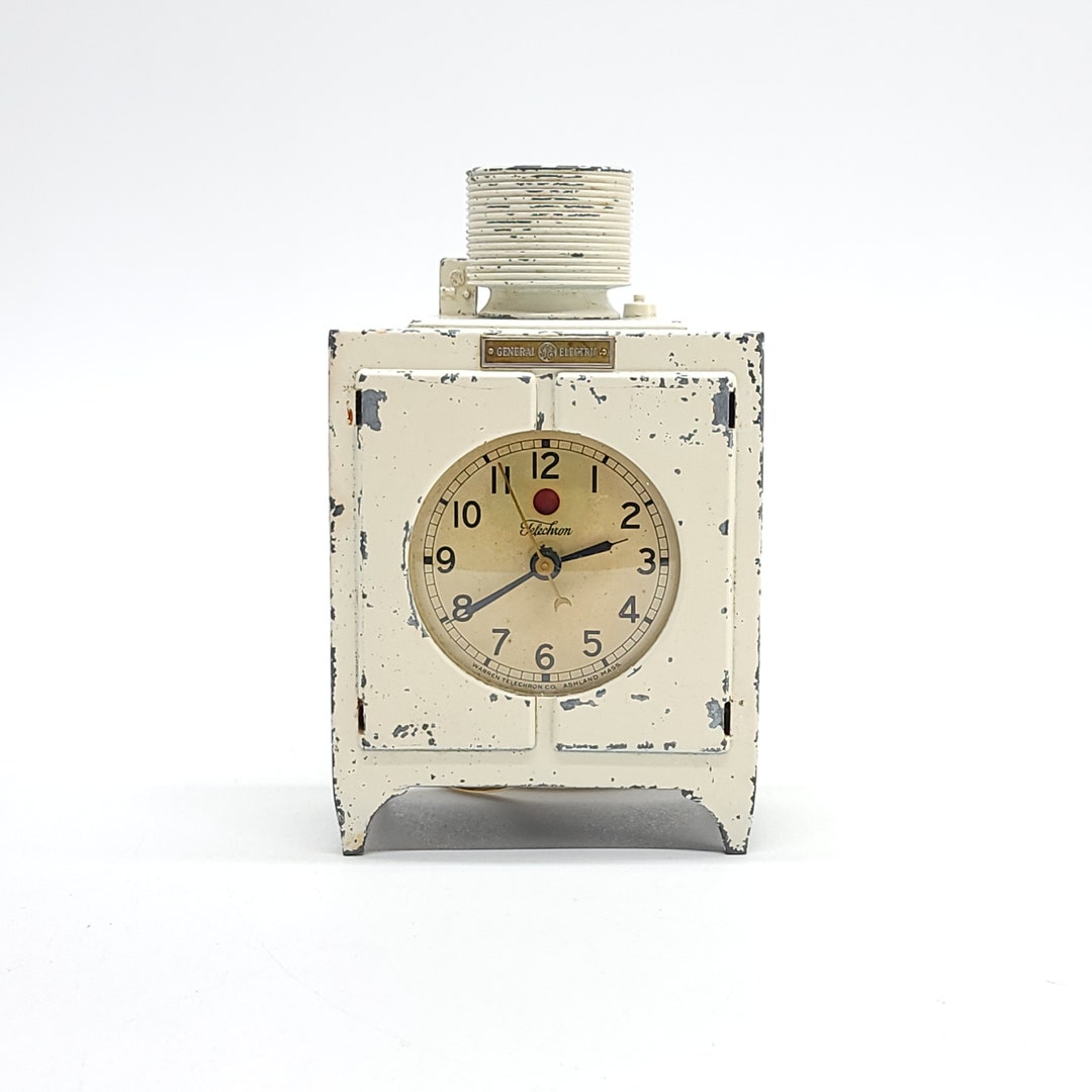 G.E. Refrigerator Clock 1920's Telechron Working Antique General