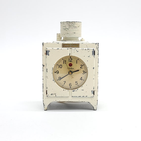 G.E. Refrigerator Clock - 1920's Telechron - Working Antique