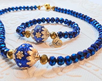 Sparkling Iris Blue Crystal Necklace and Bracelet Set