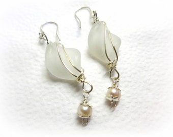 Art Deco Style Frosted Twist Freshwater Pearl and Sterling Silver Wire Wrapped Drop Earrings 925 Sterling Silver Cocktail, Wedding, Casual