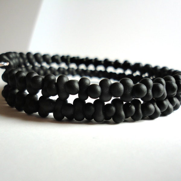 Gentleman's BLACK TWISTER Bracelet - Matte Black Czech Glass