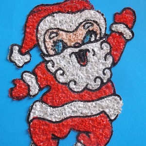 Rare Vintage Melted Plastic Popcorn Christmas Santa Wall Hanging