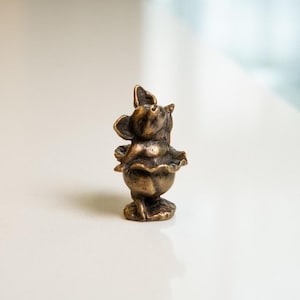 Brass Pig Figurine – Dancing Piglet Statue for Cute Animal Decor and Gift