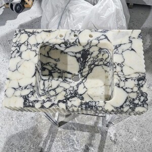 Calacatta Viola Marble wall mount sink — top-down view (photo 6)