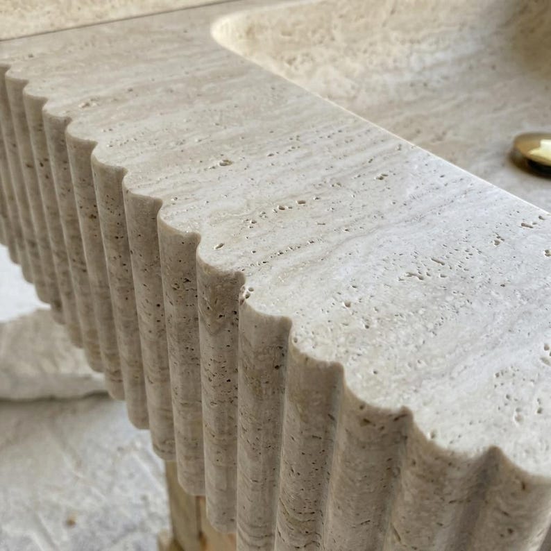 Beige Travertine square vessel sink — close-up of marble veining (photo 16)
