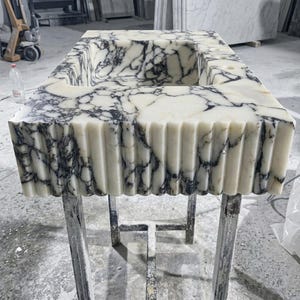 Calacatta Viola Marble wall mount sink — front view (photo 14)
