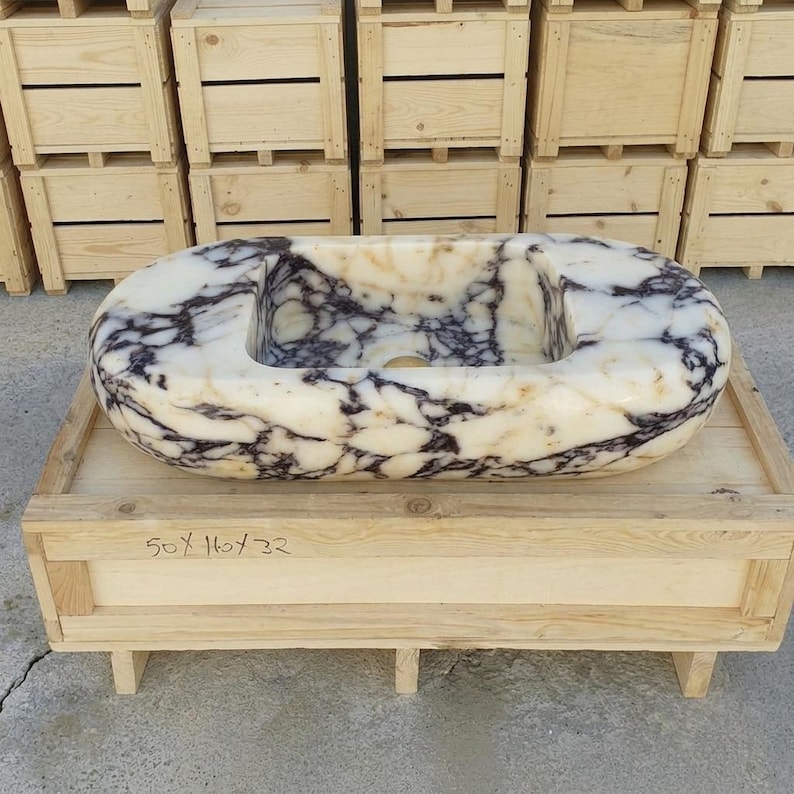 Calacatta Viola Marble wall mount sink — front view (photo 2)