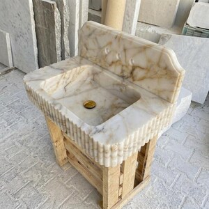 Calacatta Gold Marble square vessel sink — product photograph (photo 18)