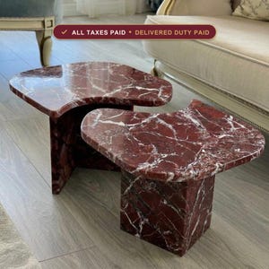 Mesa Rosso Levanto de tamaño personalizado con borde natural, mesa de centro de mármol, mesa auxiliar de mármol, mesa de centro con pedestal de mármol, mesa de centro baja rústica