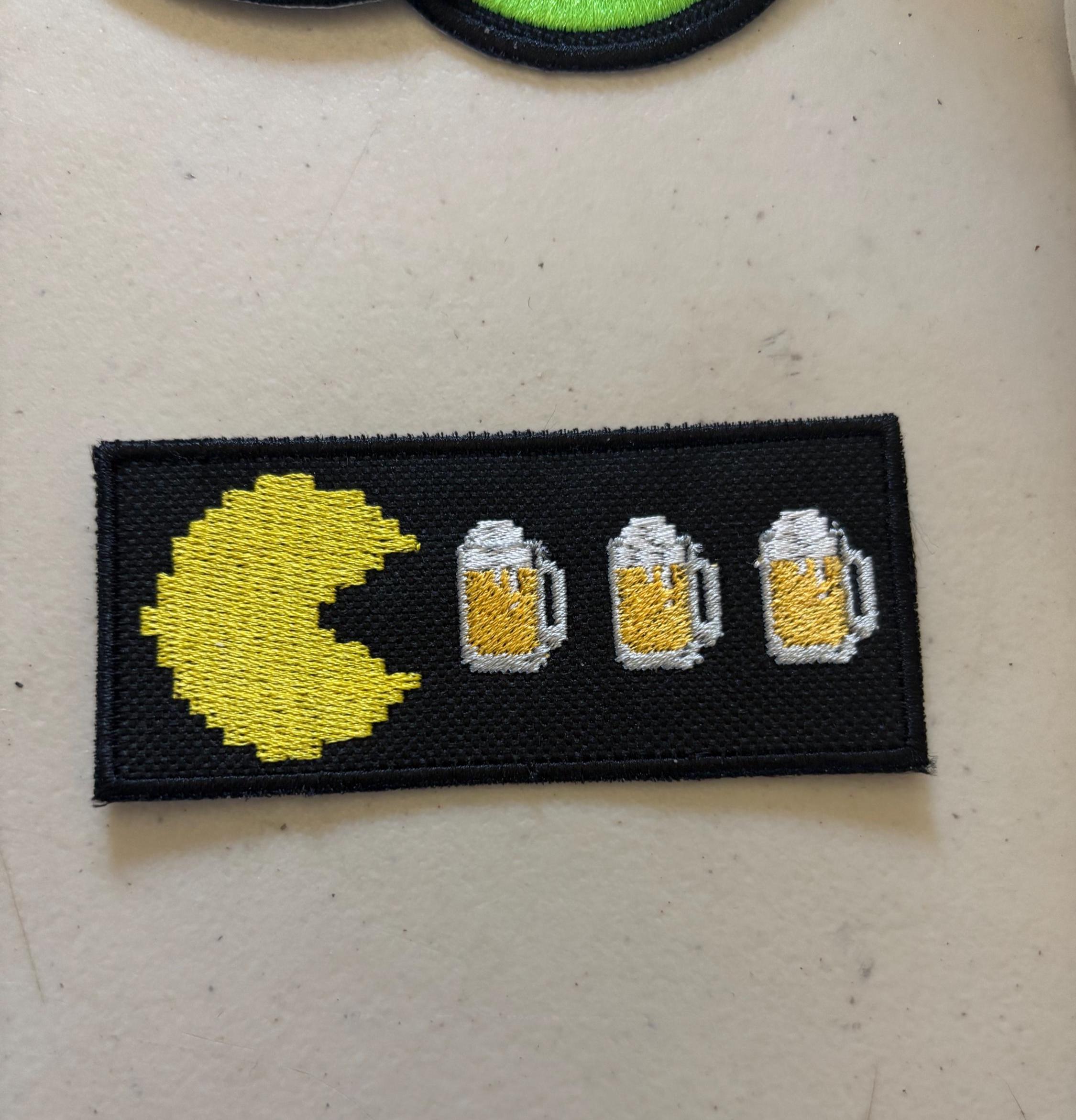 PAC MAN Patch | Retro Pac-Man Beer Aufnäher zum Aufbügeln oder Aufnähen ...