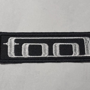 Parche bordado Tool Band - Para planchar o coser - Metal de los 90 imagen 3