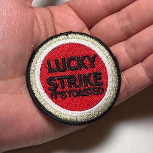 Parche Lucky Strike / Parche bordado con el logotipo de cigarrillos Lucky Strike. Nostálgico de los Lucky Strike.
