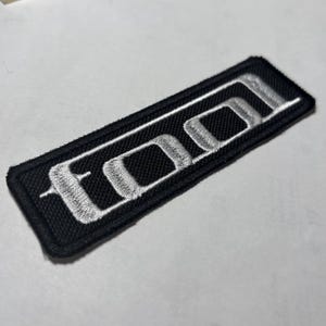 Parche bordado Tool Band - Para planchar o coser - Metal de los 90 imagen 2