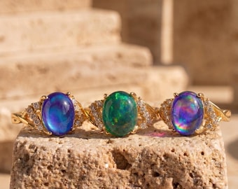 Gold Ring with Color Changing Mood Stone, Dainty Y2K Personalized Adjustable Feeling Stone Ring, Fun Gift For Grandma Mom Sisters Wife