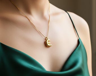 Custom Bubble Letter Necklace, Balloon Letter Name Necklace, Gold Initial Necklace, Personalized Minimalist Jewelry Gift for Mom Daughter