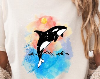 Camiseta o sudadera con capucha con estampado vintage de orca al atardecer - Diseño retro oceánico de Comfort Colors