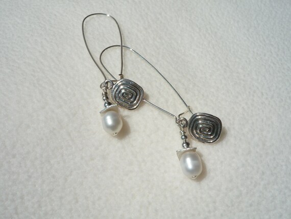 Items similar to Playful Pearls on Etsy