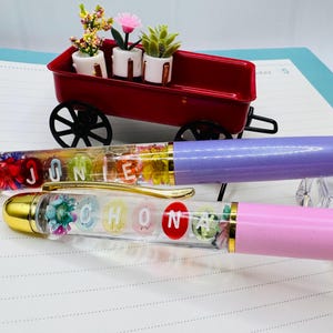 Bolígrafo flotante con nombre/Bolígrafo flotante personalizado/Hasta 7 letras solamente/Tu nombre en un bolígrafo/Envíame un mensaje con el nombre que quieres en el bolígrafo