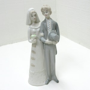 Vintage Wedding Bride and Groom Porcelain Figurine - Wedding Cake Topper