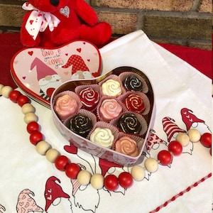 Valentine&#39;s Day Gourmet Chocolate Covered Oreos in a tin, Valentine&#39;s Day Gift, Valentine&#39;s Day Chocolates, Chocolate Covered Oreos