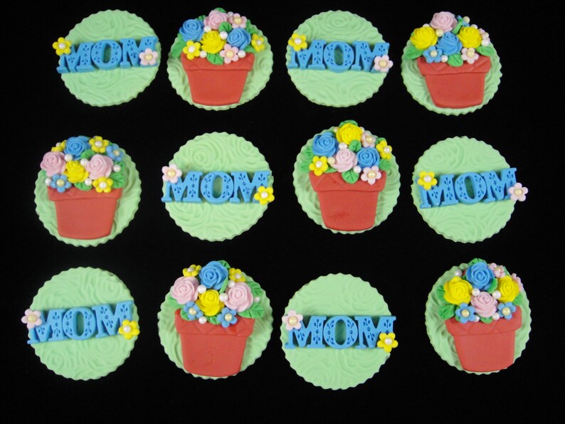 Edible Mother's Day Cupcake Toppers Set 2, Fondant Toppers, Cupcake Decorations, Mother's Day Celebrations, Edible Flower Toppers Qty 12 image 2