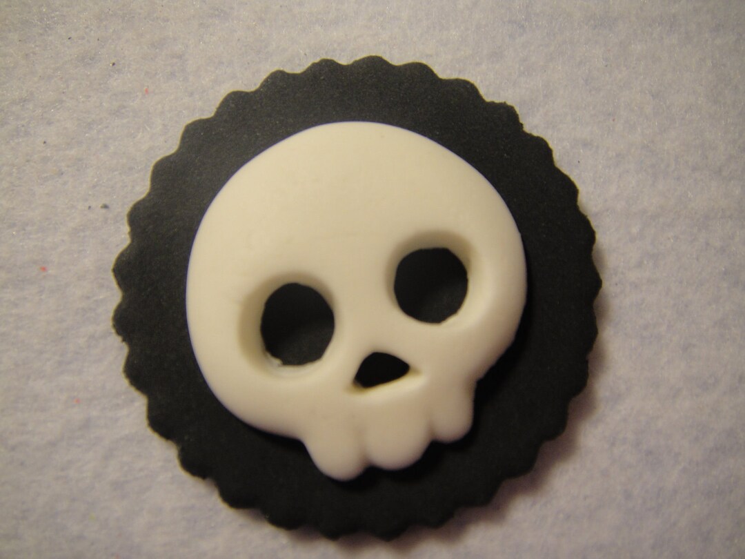 Large Skulls Fondant Cupcake Toppers Etsy