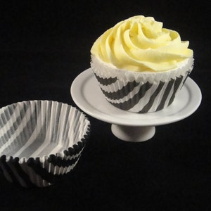 Black Striped Cupcake Liners