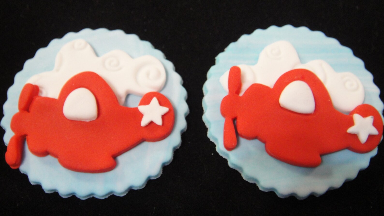 Red Airplanes in The Clouds Edible Fondant Cupcake Toppers Etsy