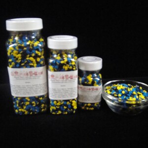 Graduation Confetti Sprinkles, Polka Dot Sprinkles, Graduation Parties, Cake Pops, Cupcake Sprinkles, Cake Decorating, Candy Making