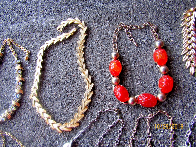 Set Decoration 12 Vintage Necklaces 60 70s Set Wardrobe 50s Vintage Necklace Lot Choker Necklaces