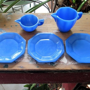 5 pc. Blue Akro Agate Child&#39;s Toy Dishes Lot, Vintage Slag Glass Dessert Set Pitchers
