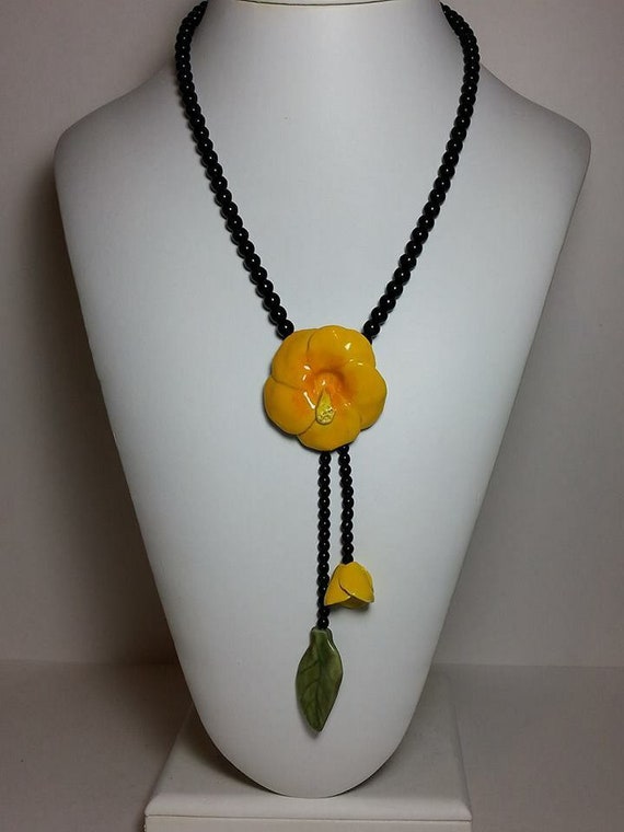 Carol Halmy handmade porcelain yellow flower bead… - image 8