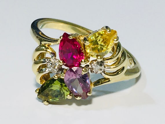 Vintage 10k solid yellow gold ring with red ruby … - image 1